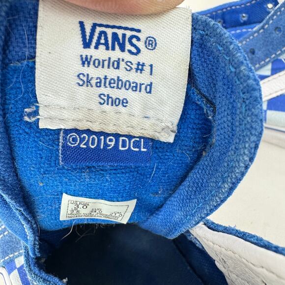 VANS SK8 HI X DISCOVERY Shark Week Skate Shoes Kids 3 Back Zip Save the Sharks - Picture 9 of 10